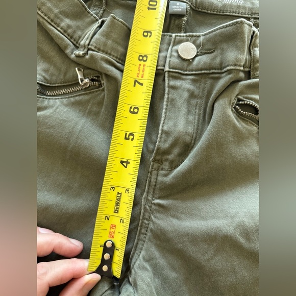 Soho New York & Company Ankle Legging Jeans Olive Green Size 8 - Picture 8 of 12
